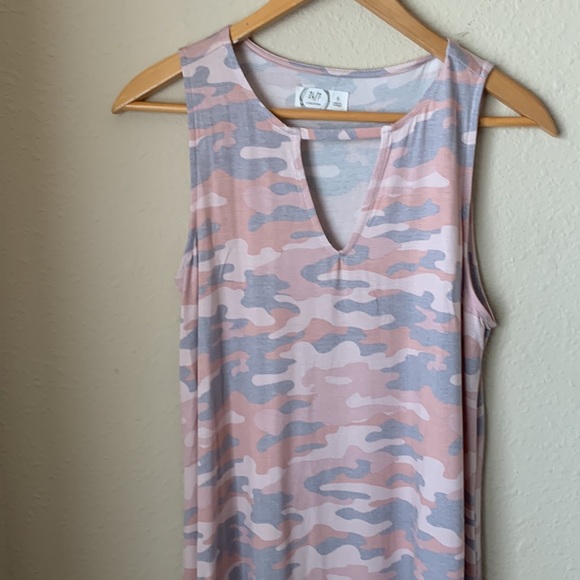 Maurice’s camo keyhole shift dress🪴 - Picture 4 of 12